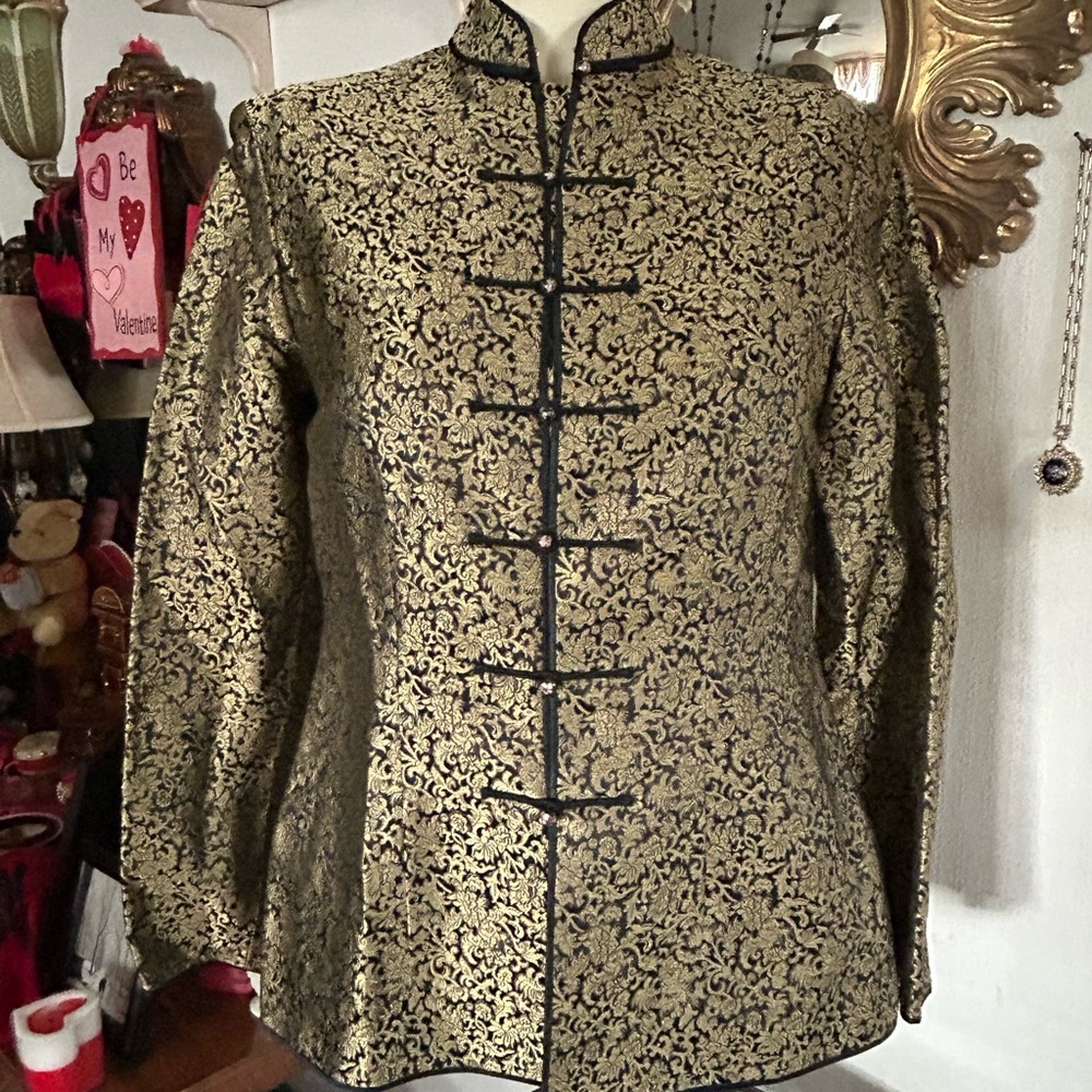 Vintage Oriental Black & Gold Jacket - Picture 8 of 10